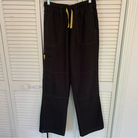 WonderWink Women’s Tall Cargo Scrub Pants Sz M Tall Black Style 5214T Workwear - Picture 1 of 10